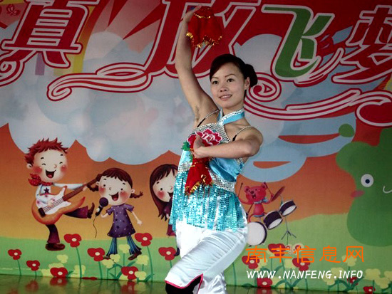 南丰县幼儿园青年教师基本功展示活动