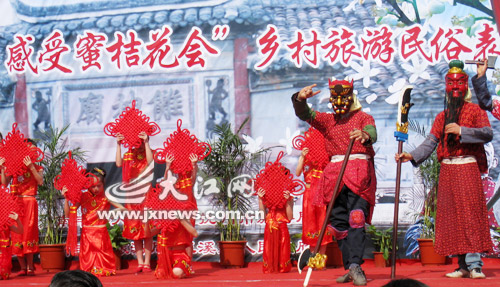 4��17�գ��Ϸ��������λ�Ͻ������ױ���