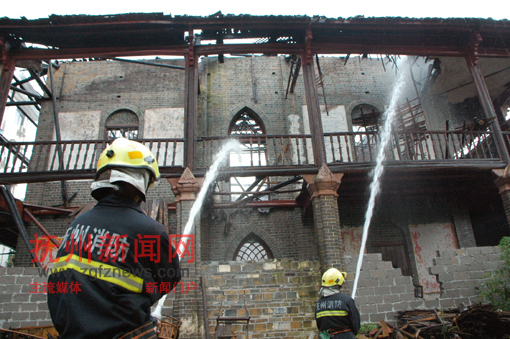 �Ϸ���������ӹٱ�����ȫ���˾��Ϸ��������ô��