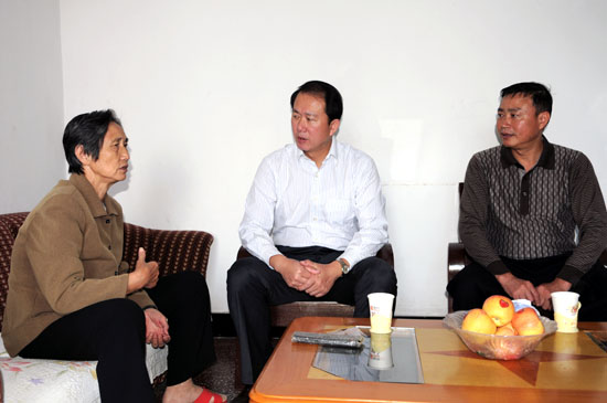 ����ΰ�߷�ο����ʿĸ�׺���Ӣ