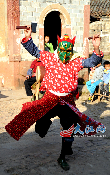 �Ϸ��������