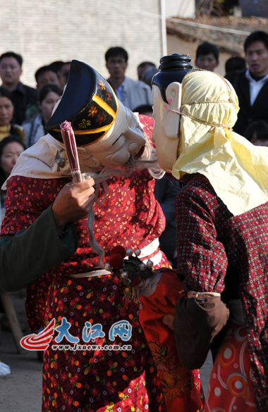 �Ϸ��������