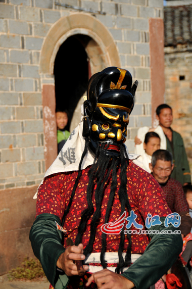 �Ϸ��������