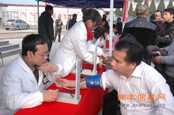 �Ϸ�����ЭίԱ���ͽ�����