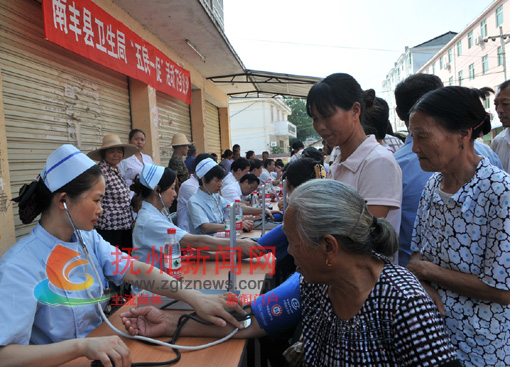 �Ϸ�����֯20������ҽԺҽ���ڶ�ƺ��Ϊ�����������