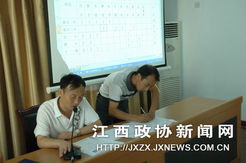 �Ϸṫ��ѡ���ܺ���