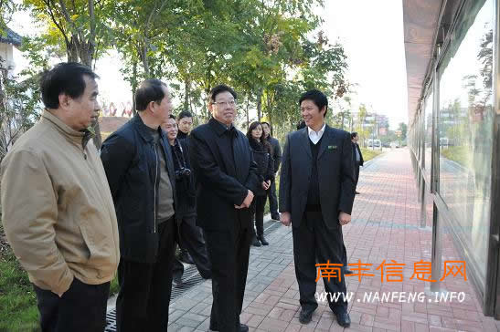 �»��罭�������糤���˲�һ��ݰ���Ϸ��ص���