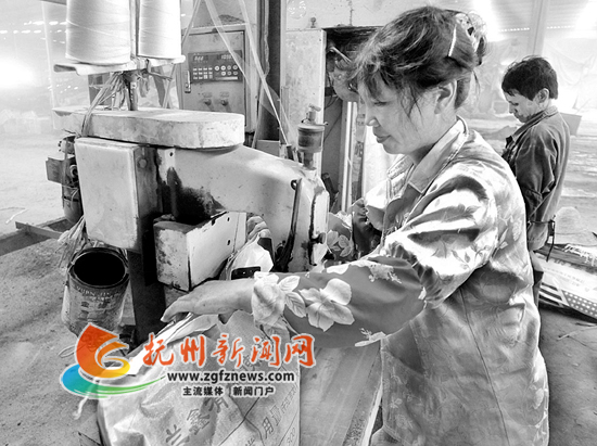 �Ϸ��۽��л���ʩ��������70%