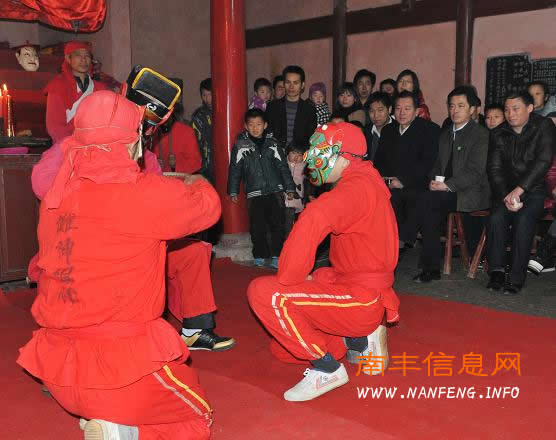 省文联主席刘华在南丰县调研