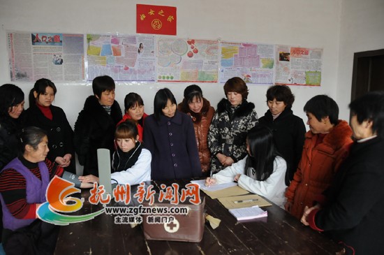 �ϷὨ����Ů�Խ���������