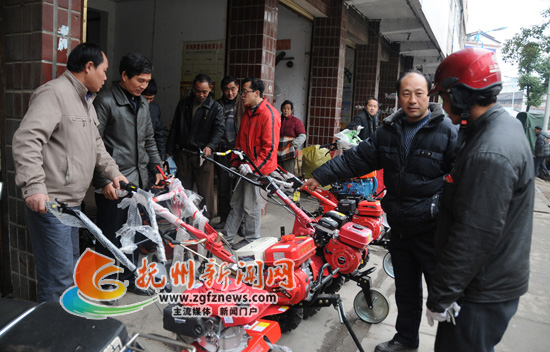 �Ϸ��ض�ƺ�綫ƺ������Сƽ���Ϲ������������سǹ�����ũ����Ϊ������������׼����