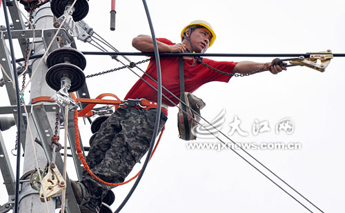 南丰县供电公司电网升级改造保供电