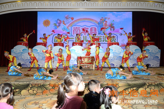 南丰县举行庆“六一”国际儿童节文艺汇演