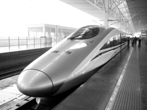 为应对暑运返程高峰 南丰火车站昨起增开2趟动车