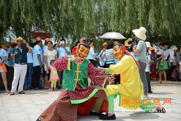 百辆自驾游南丰场面火爆 将陆续迎来近4000人自驾游团队