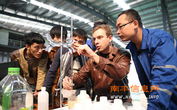 全国首条蜜桔糖度分选机落户江西南丰