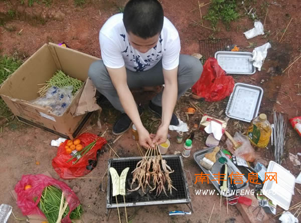 南丰信息网群友2015.4.3包坊水库烧烤活动圆满结束