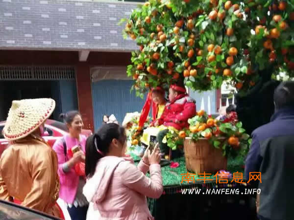 【南丰妆迎】第十二届江西南丰蜜桔文化旅游节民间艺术踩街