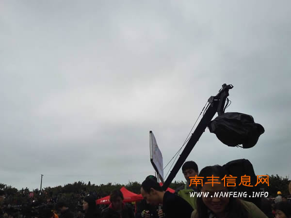 直击第十二届江西南丰蜜桔文化旅游节之CCTV7-乡村大世界走进南丰现场
