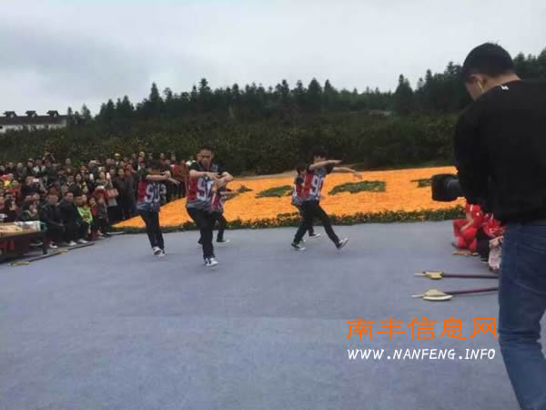 直击第十二届江西南丰蜜桔文化旅游节之CCTV7-乡村大世界走进南丰现场