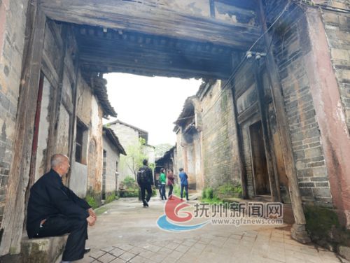 瑶浦:闹市之中隐 幽境巷里寻